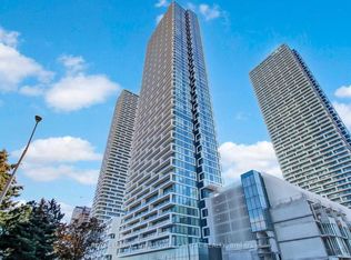 898 Portage Pkwy #1512, Vaughan, ON L4K 4Z4