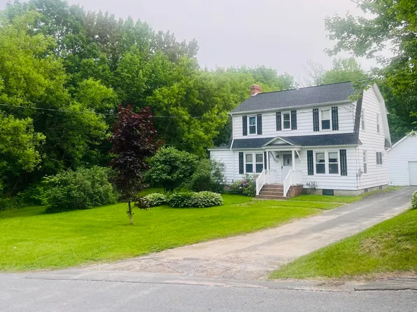 31 Mountain View Rd, Saranac, NY 12981