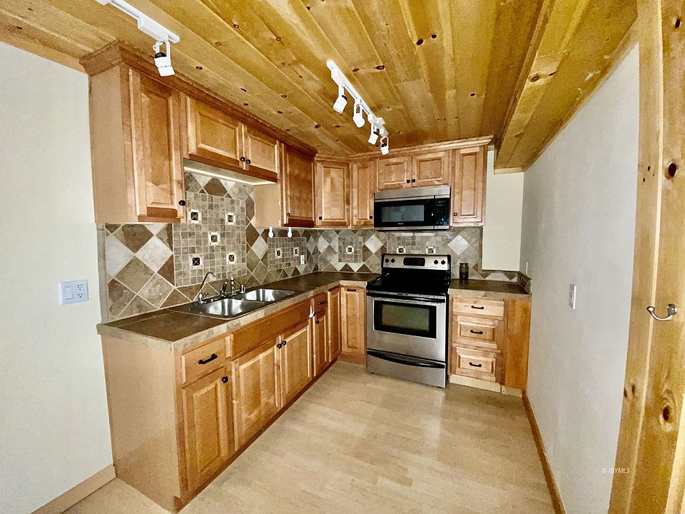 1st image of 54300 N Circle Dr #C