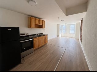 2003 N 25th St Floor 2, Philadelphia, PA 19121