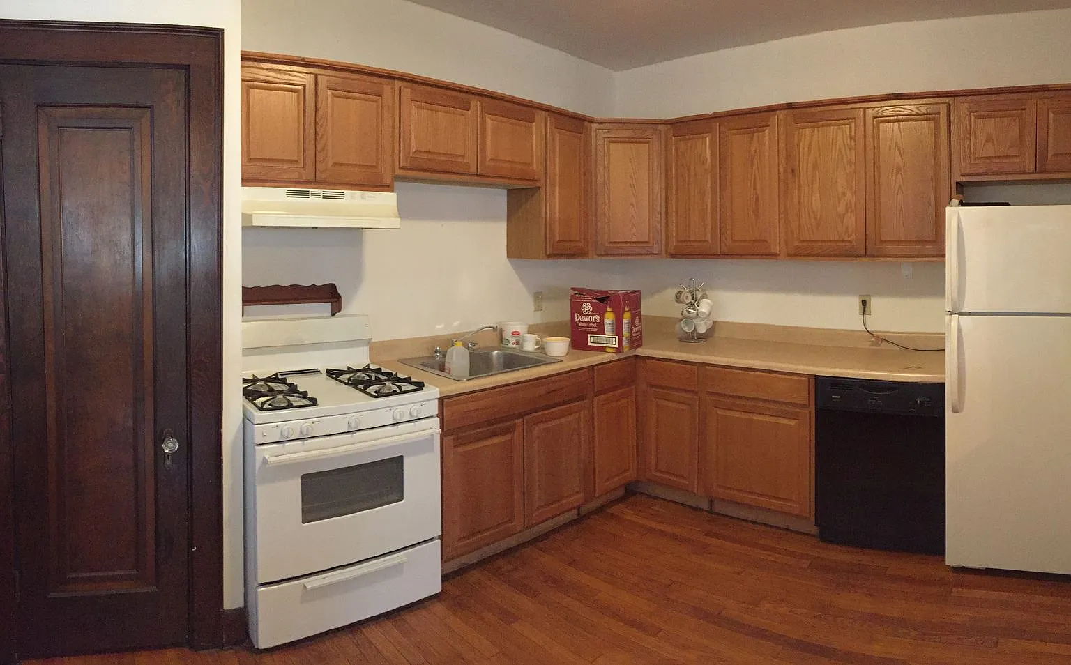 1 Bedroom House in Millvale with Off Street Parking — Photo 3