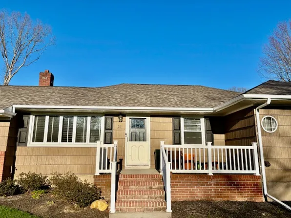 (undisclosed Address), Nesconset, NY 11767