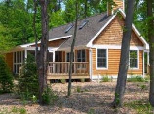 505 Three Oaks Woods Way, Three Oaks, MI 49128