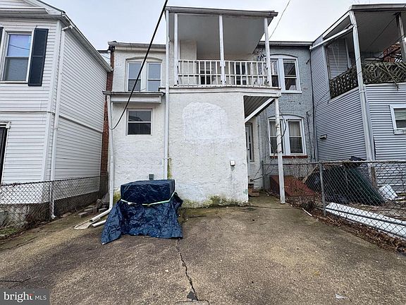 3rd image of 3526 Edmondson Ave