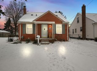 24714 Cherry St, Dearborn, MI 48124