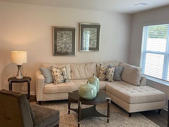 2nd image of 402 Oakmont Valley Trl #18