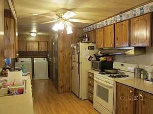 3rd image of 114 Poplar Dr