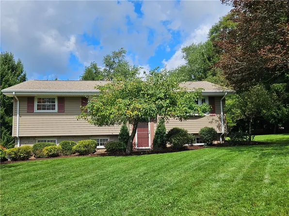 1501 Meade Ave, New Kensington, PA 15068