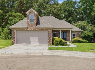 16 Lafite Cv, Hattiesburg, MS 39402