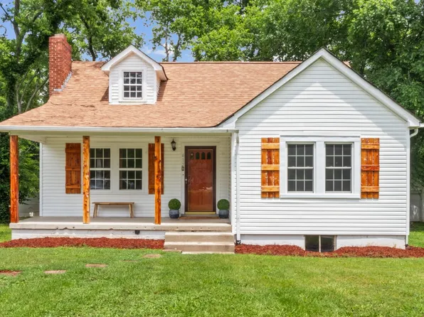 612 Santa Fe Pike, Columbia, TN 38401