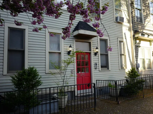 479 Monmouth St APT 3R, Jersey City, NJ 07302