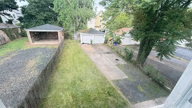 125 Louis St #2 — Photo 4