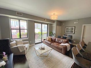 451 W Huron St #P-99, Chicago, IL 60654
