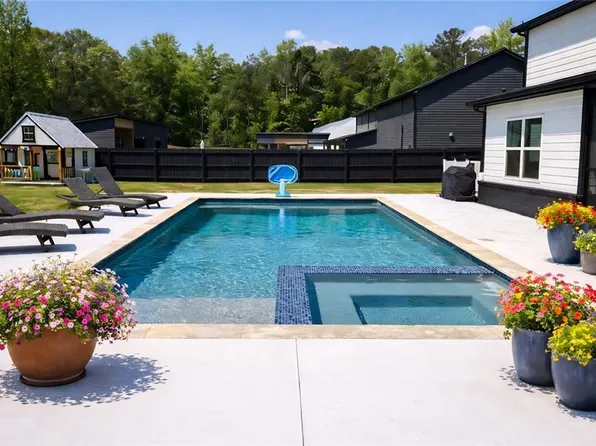 2253 Old Peachtree Rd, Lawrenceville, GA 30043