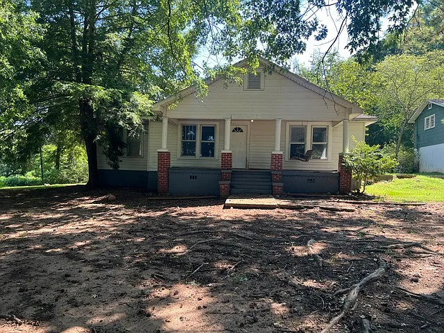 93 Virginia Ave N