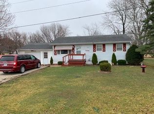 506 Shamrock Rd, Clarence, MO 63437