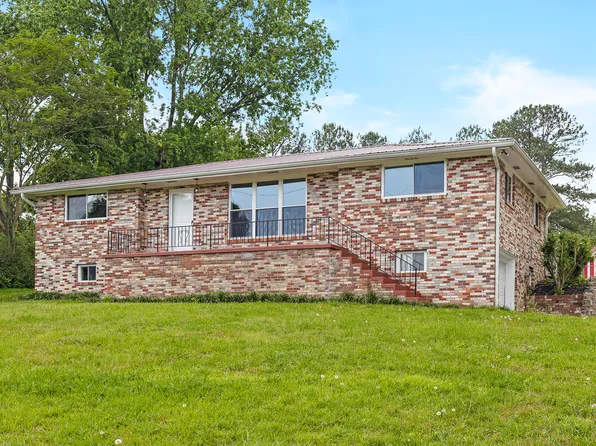 47 Sherry Ln, Rossville, GA 30741