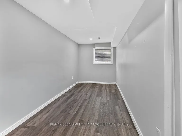 1444 Paddington Ct — Photo 30