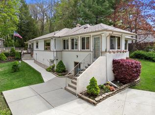 408 Valley Rd, Twin Lakes, WI 53181