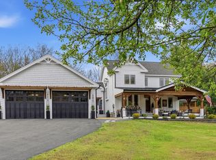 158 Pinecrest Rd, Litchfield, NH 03052
