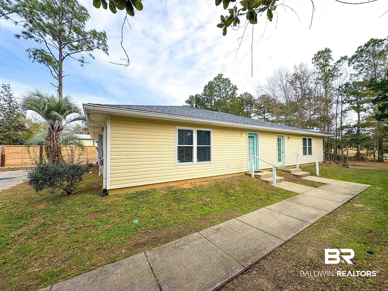 2 bed, 2.0 bath, 2240 sqft, $1,500 — Photo 3
