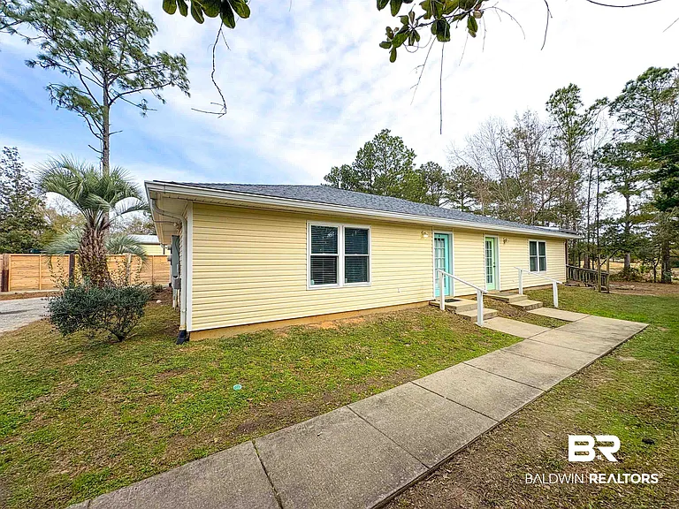 5652 Dee St #A — Photo 3