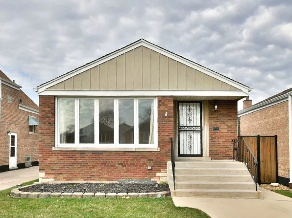 5220 S Rutherford Ave, Chicago, IL 60638