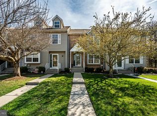 93 Louis James Ct #93, Aston, PA 19014