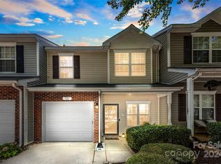 521 Delta Dr, Fort Mill, SC 29715