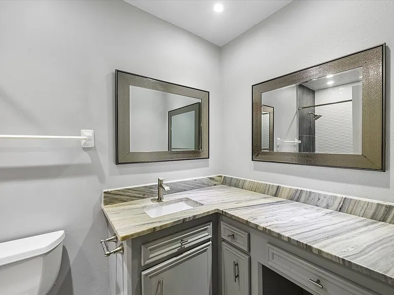 2110 Gray Falls Dr — Photo 18