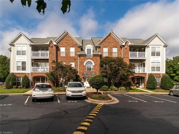 2227 Delaney Dr #313, Burlington, NC 27215