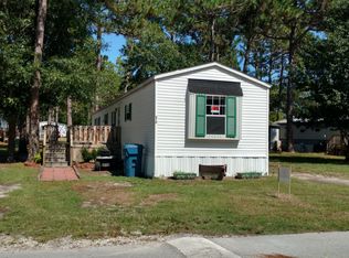 210 Sequoia Dr, Newport, NC 28570