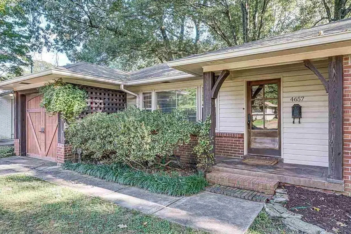4657 Crossover Ln — Photo 2