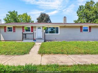 808 Grove St, Menasha, WI 54952
