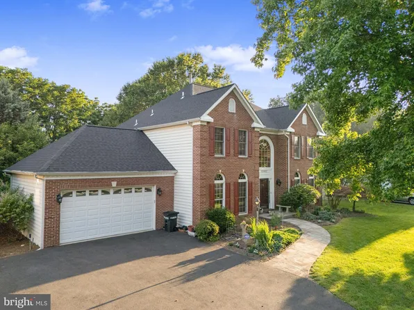 12802 Doe Ln, Gaithersburg, MD 20878