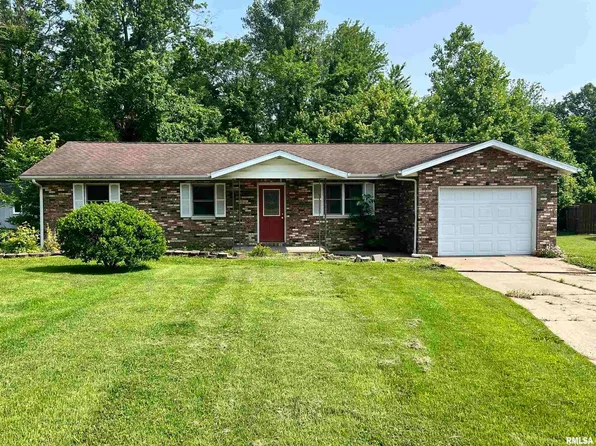 20 Suburban Dr, Murphysboro, IL 62966