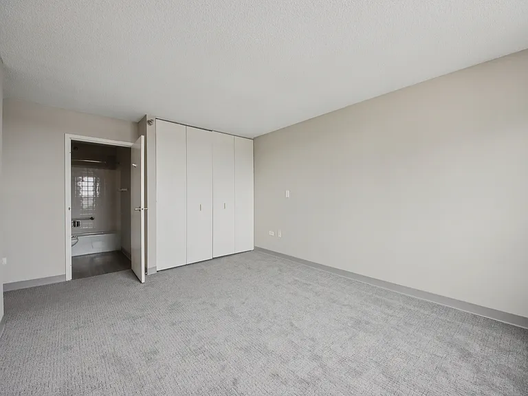 Legacy Crossings Apartment Living — Photo 44