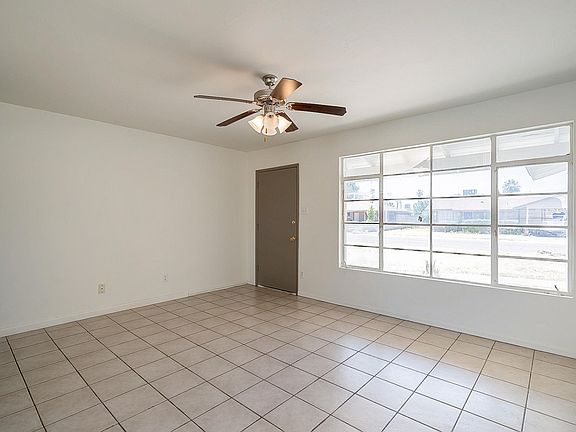 5th image of 3808 W Fleetwood Ln