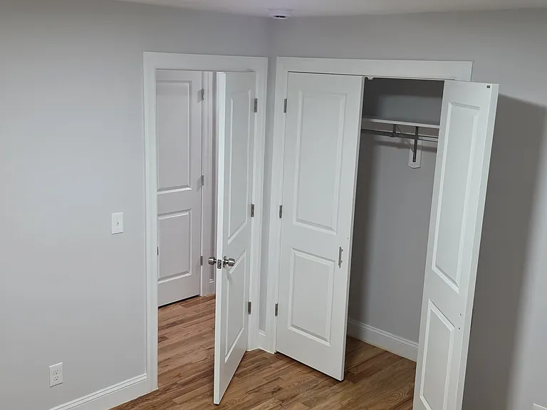 465 Hawthorne Ave #1 — Photo 13
