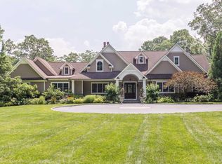 2000 Knollwood Ln, Muttontown, NY 11791