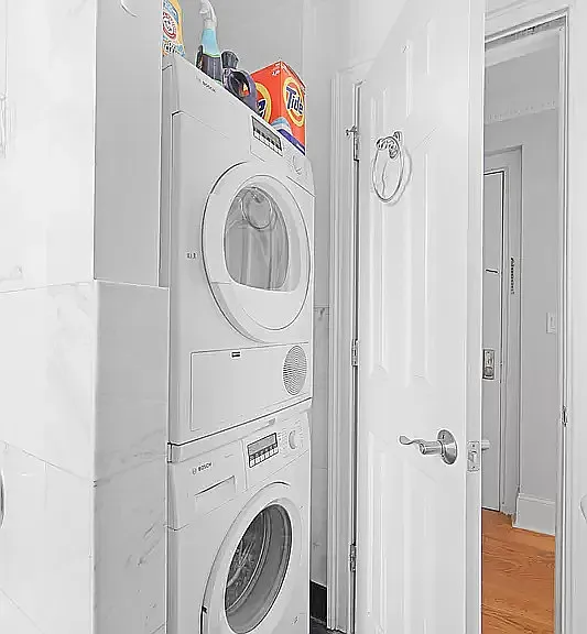 202 S 2nd St #27 — Photo 5