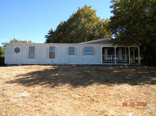 403 Westview Ln, Saint John, WA 99171