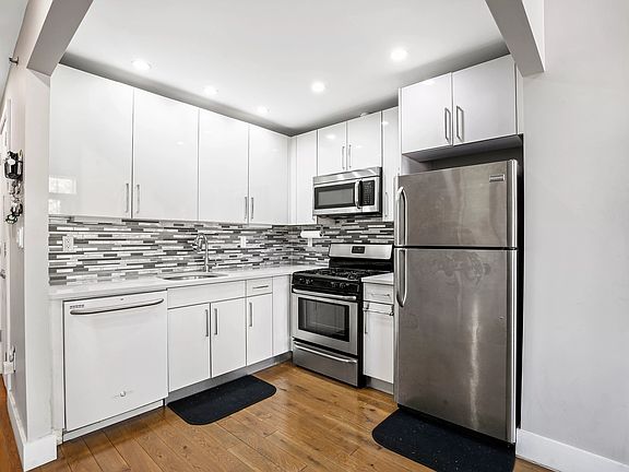 5th image of 546 E 87th St #3