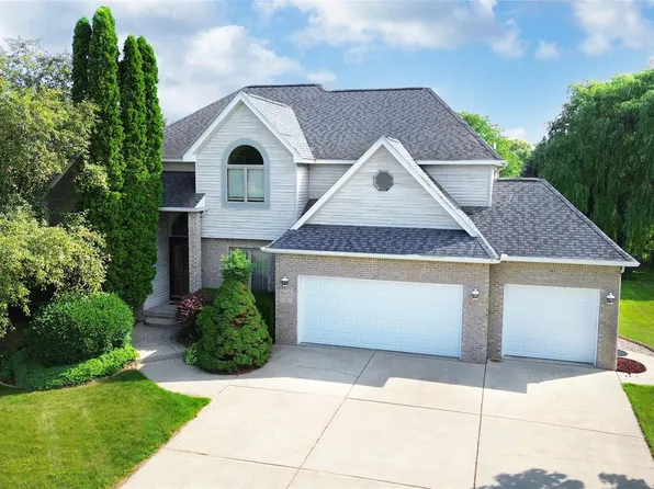 6476 Stonebrook Ln, Flushing, MI 48433