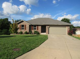 766 S Eric St, Springfield, MO 65802