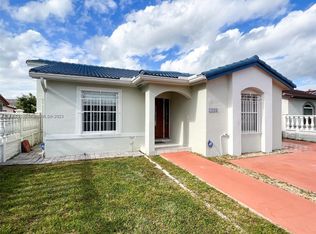 14233 SW 23rd Ln, Miami, FL 33175