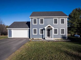 15 Berryfield Ln, New Gloucester, ME 04260