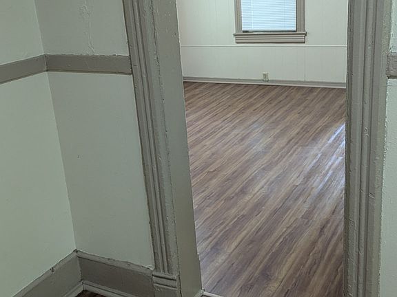 5th image of 956 Lavette Ave