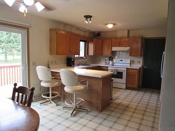 4th image of 1608 Breca Ridge Dr