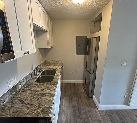 5th image of 225 S Tropical Trl APT 205